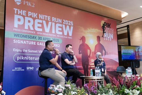 Race photo from PIK NITE RUN VIBES