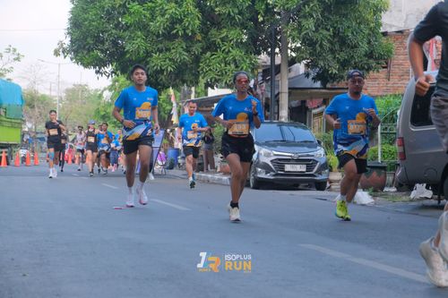 Race photo from Isoplus Run 2024 Surabaya