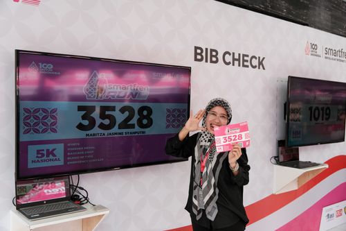 Race photo from Smartfren Run 2024