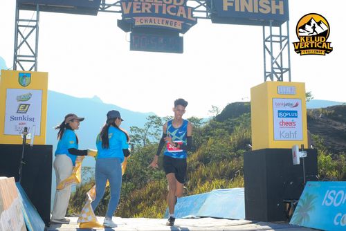Race photo from Kelud Vertical Challenge 2024