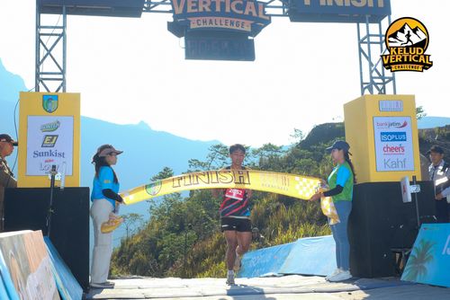 Race photo from Kelud Vertical Challenge 2024