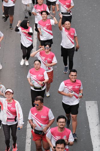 Race photo from Smartfren Run 2024 Vibes
