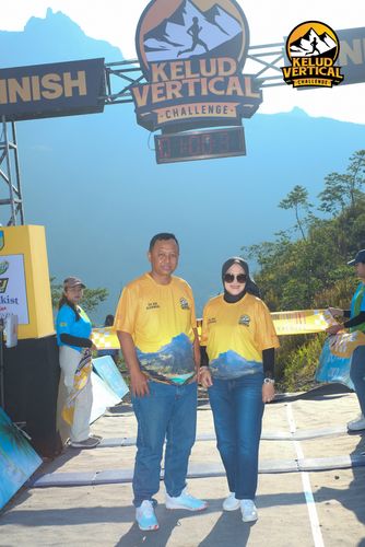 Race photo from Kelud Vertical Challenge 2024