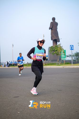 Race photo from ISOPlus Run 2024 Jakarta
