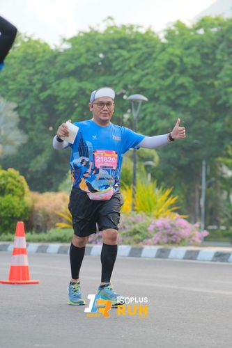 Race photo from Isoplus Run 2024 Surabaya