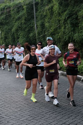 Race photo from MAKASSAR HALF MARATHON 2025 VIBES
