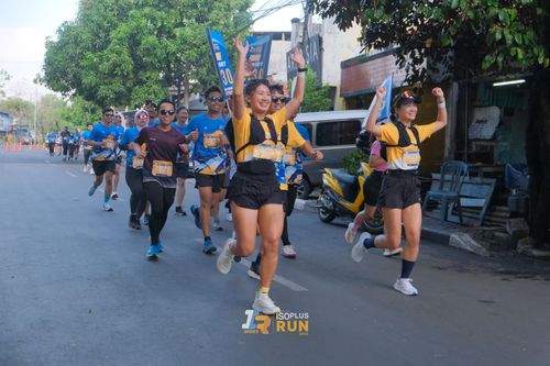 Race photo from Isoplus Run 2024 Surabaya