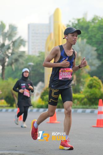 Race photo from Isoplus Run 2024 Surabaya