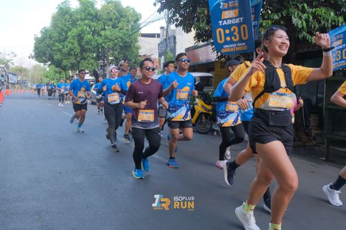 Race photo from Isoplus Run 2024 Surabaya