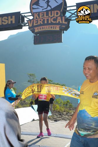 Race photo from Kelud Vertical Challenge 2024