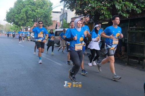 Race photo from Isoplus Run 2024 Surabaya