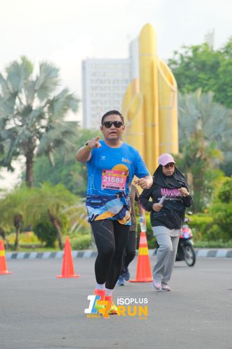 Race photo from Isoplus Run 2024 Surabaya