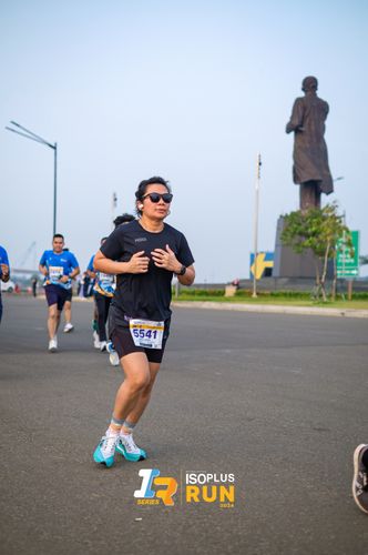 Race photo from ISOPlus Run 2024 Jakarta