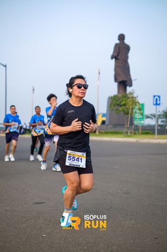 Race photo from ISOPlus Run 2024 Jakarta