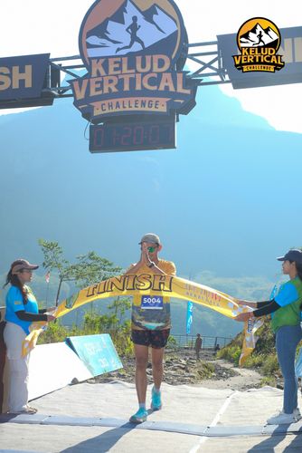 Race photo from Kelud Vertical Challenge 2024