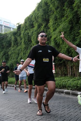 Race photo from MAKASSAR HALF MARATHON 2025 VIBES