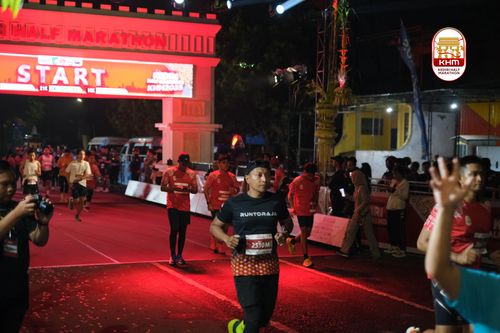 Race photo from Kediri Half Marathon 2025