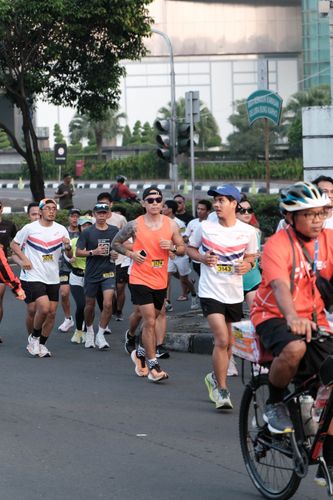 Race photo from MAKASSAR HALF MARATHON 2025 VIBES