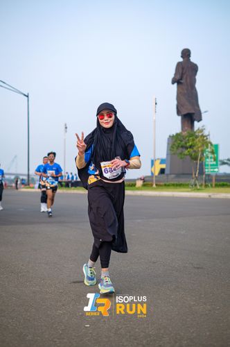 Race photo from ISOPlus Run 2024 Jakarta
