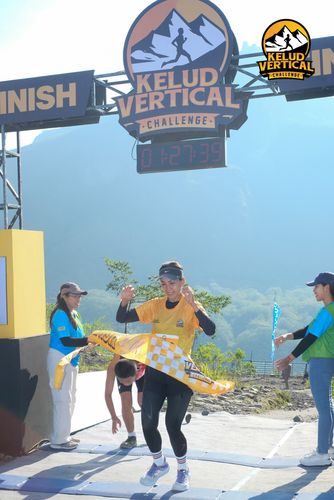Race photo from Kelud Vertical Challenge 2024