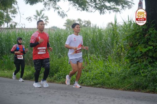 Race photo from Kediri Half Marathon 2025