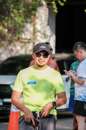 Race photo from Shake Out Run Jabar 10K