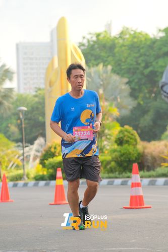 Race photo from Isoplus Run 2024 Surabaya