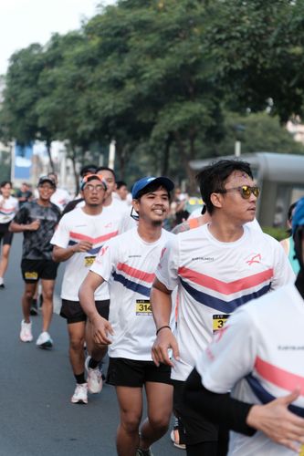 Race photo from MAKASSAR HALF MARATHON 2025 VIBES