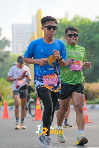 Race photo from Isoplus Run 2024 Surabaya