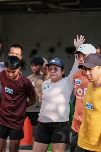 Race photo from Shake Out Run Jabar 10K