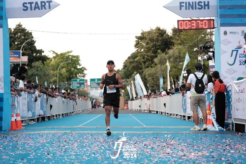 Race photo from Jabar Run 10K 2024