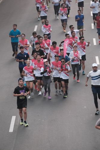 Race photo from Smartfren Run 2024 Vibes