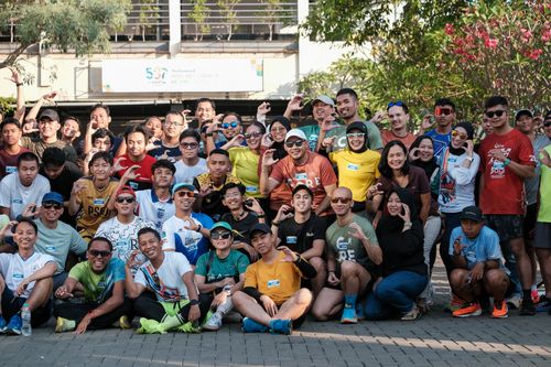 Race photo from Shake Out Run Jabar 10K