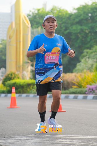 Race photo from Isoplus Run 2024 Surabaya