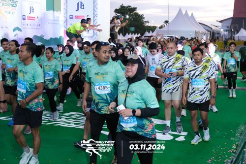 Race photo from Arutmin Borneo Run 2024