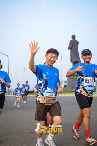 Race photo from ISOPlus Run 2024 Jakarta