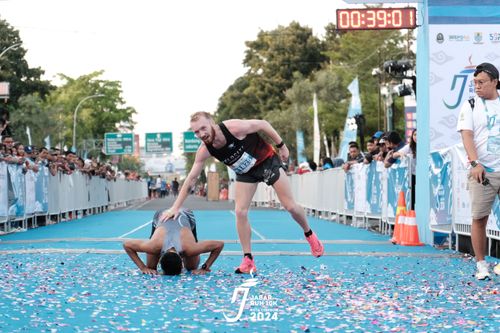 Race photo from Jabar Run 10K 2024