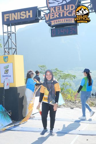 Race photo from Kelud Vertical Challenge 2024