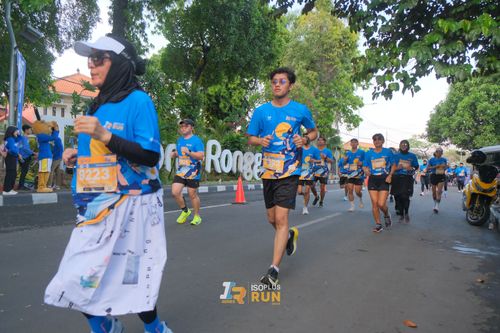 Race photo from Isoplus Run 2024 Surabaya