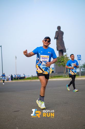 Race photo from ISOPlus Run 2024 Jakarta