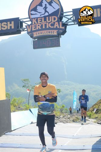 Race photo from Kelud Vertical Challenge 2024