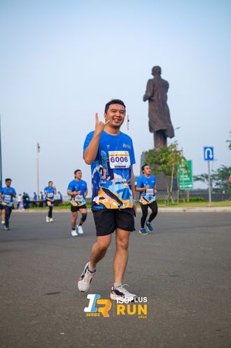 Race photo from ISOPlus Run 2024 Jakarta