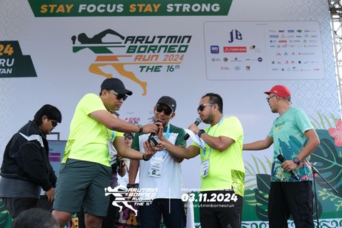 Race photo from Arutmin Borneo Run 2024
