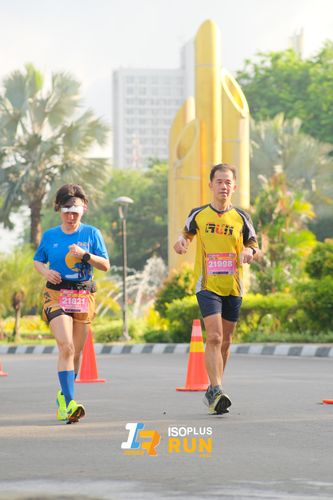 Race photo from Isoplus Run 2024 Surabaya
