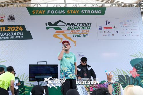 Race photo from Arutmin Borneo Run 2024