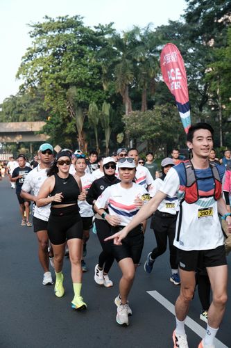 Race photo from MAKASSAR HALF MARATHON 2025 VIBES
