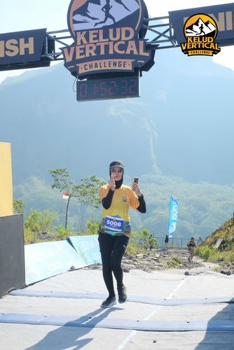 Race photo from Kelud Vertical Challenge 2024