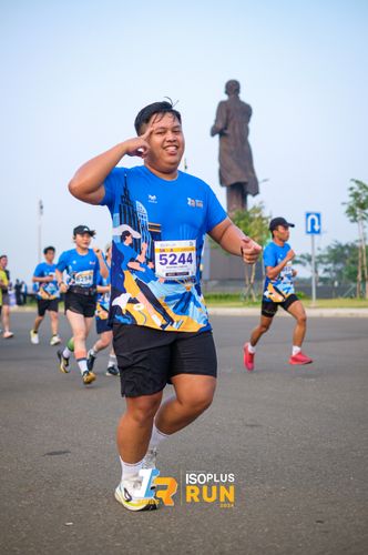 Race photo from ISOPlus Run 2024 Jakarta