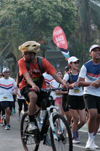 Race photo from MAKASSAR HALF MARATHON 2025 VIBES