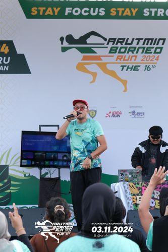 Race photo from Arutmin Borneo Run 2024